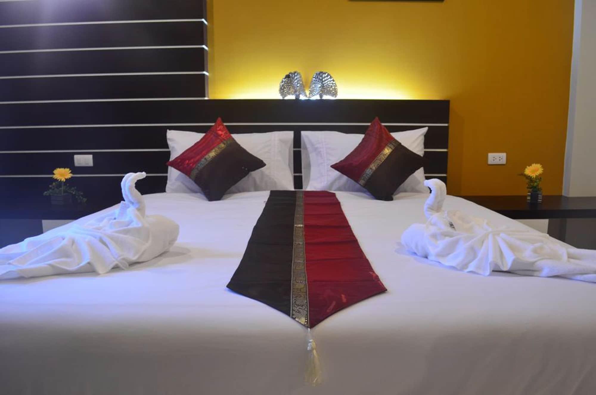 Chalong Boutique Inn Экстерьер фото
