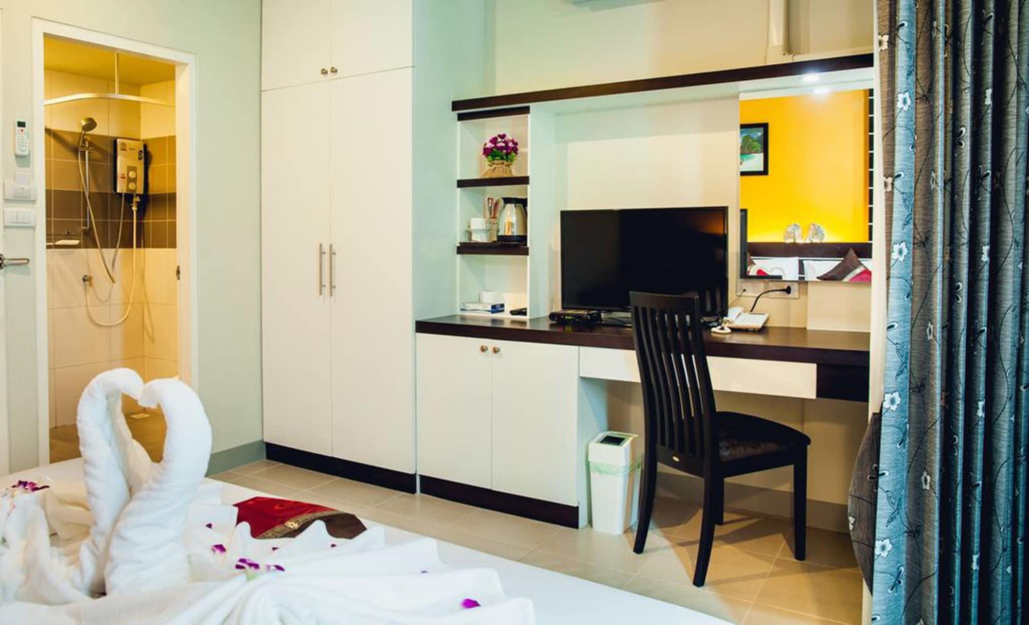 Chalong Boutique Inn Экстерьер фото